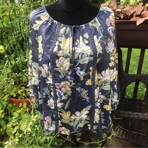 🌼🌼🌼 Flowy Floral Peasant Blouse 🌼🌼🌼